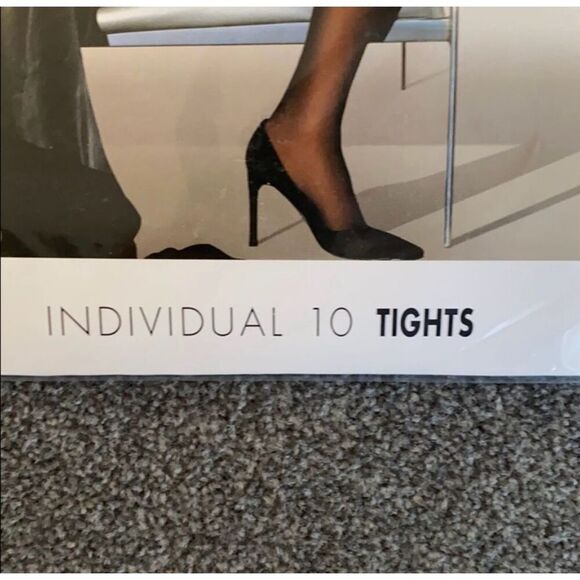 Wolford Individual 10 Tights in Black Size small new in package - Picture 2 of 5